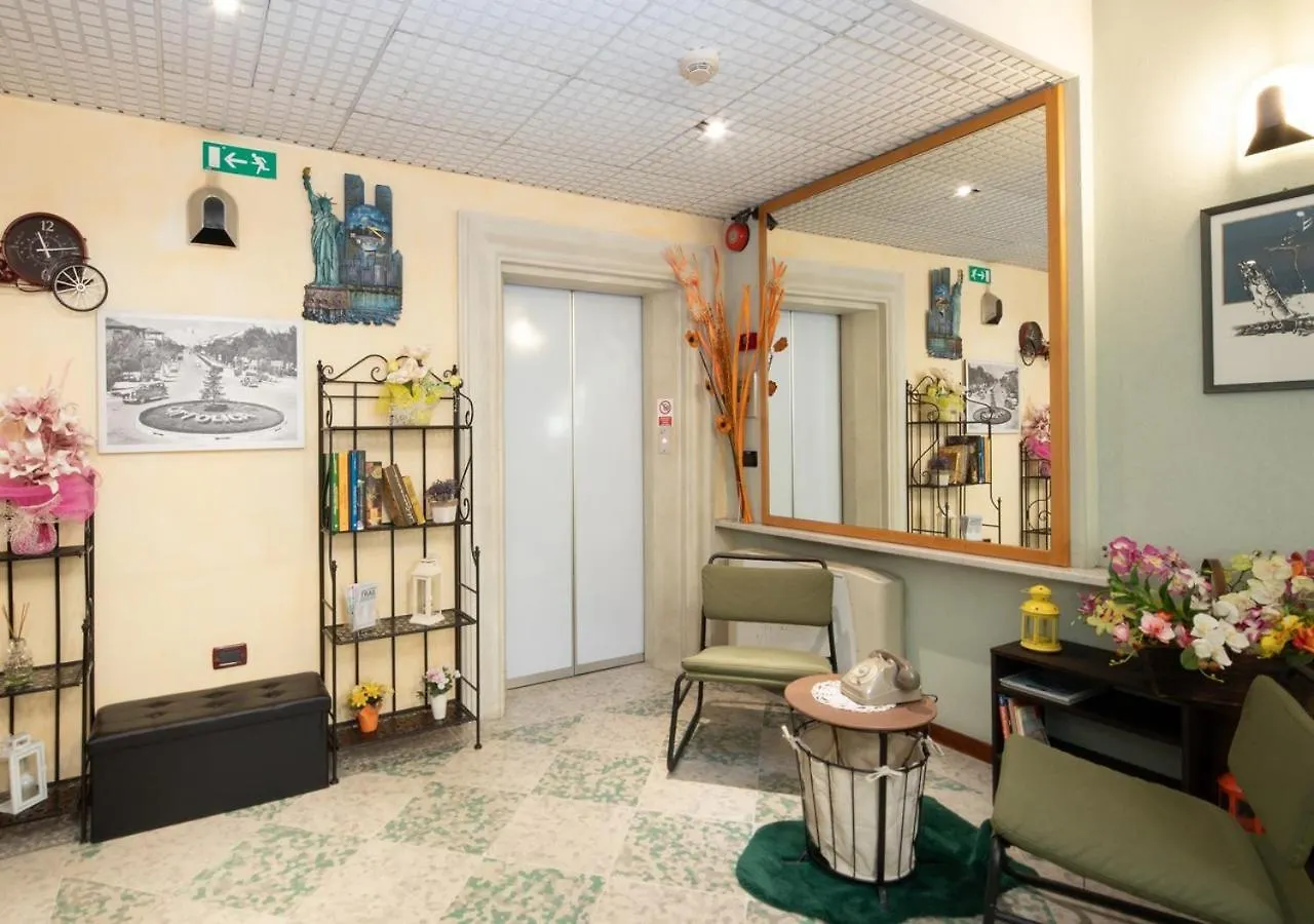 Hotel B&B Euro 카톨리카 3*,  이탈리아